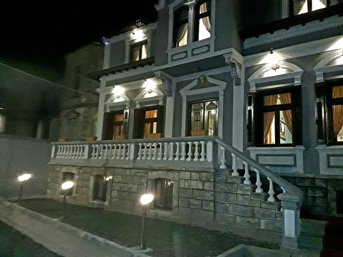 Hotel Vila Mano Корча Екстер'єр фото