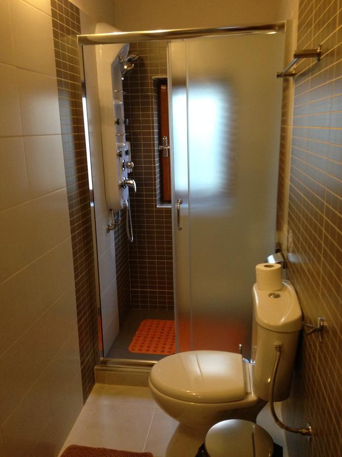 Hotel Vila Mano Корча Екстер'єр фото