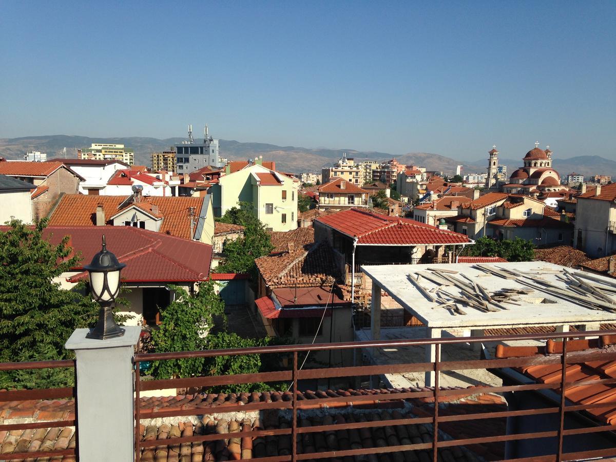 Hotel Vila Mano Корча Екстер'єр фото