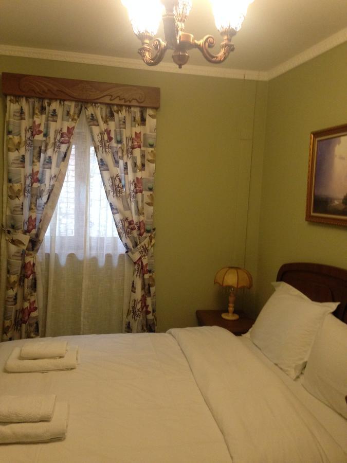 Hotel Vila Mano Корча Екстер'єр фото